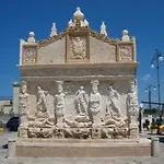 Fontana Greca 3*
